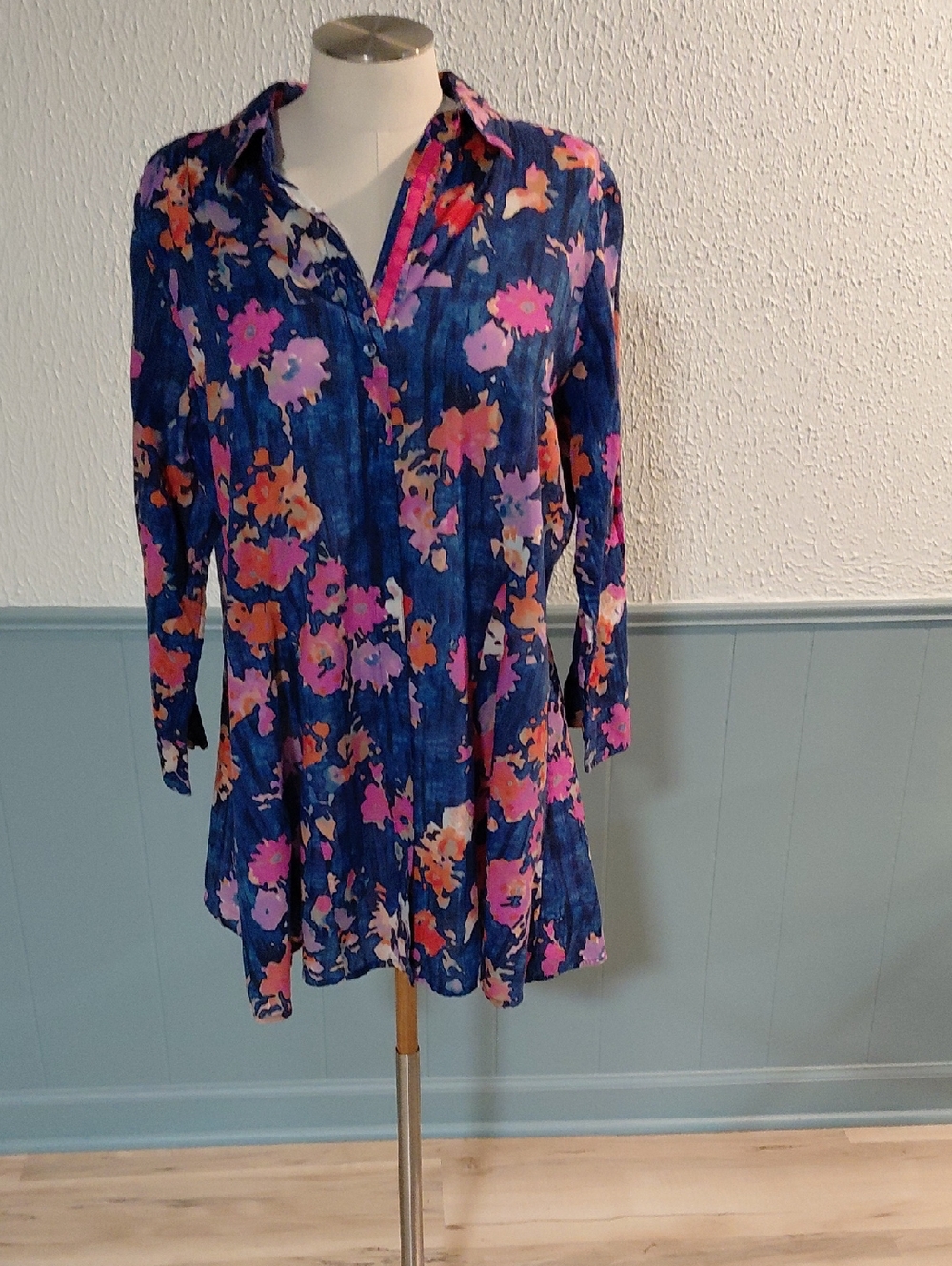 NIC+ZOE Navy Floral Button-Front Tunic